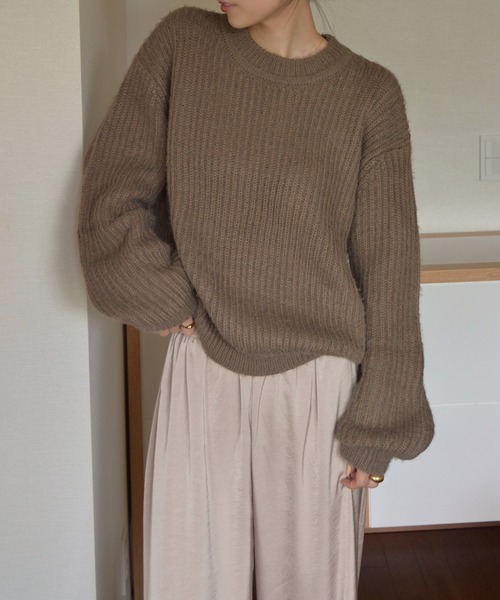 Mela(メラ)の「fluffy knit po(ニット/セーター・レディース・ブラウン/ベビーピンク/マスタード/ブルー・M/S/L)」の5枚目の写真