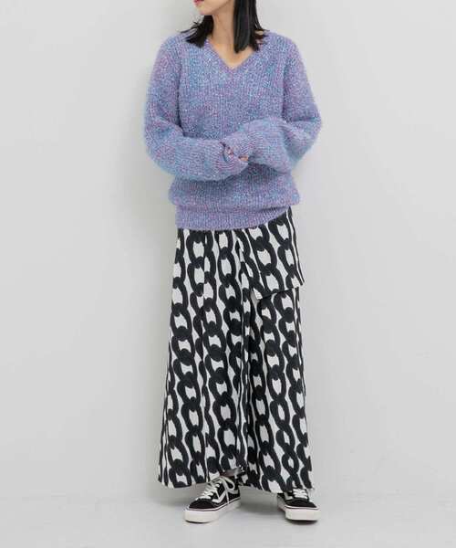 iI（アイ）の「iI　glitter v neck pullover（ニット/セーター・レディース・ブラック系その他/ピンク系その他/キャメル/ミント・FREE）」の8枚目の写真