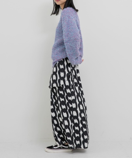 iI（アイ）の「iI　glitter v neck pullover（ニット/セーター・レディース・ブラック系その他/ピンク系その他/キャメル/ミント・FREE）」の9枚目の写真