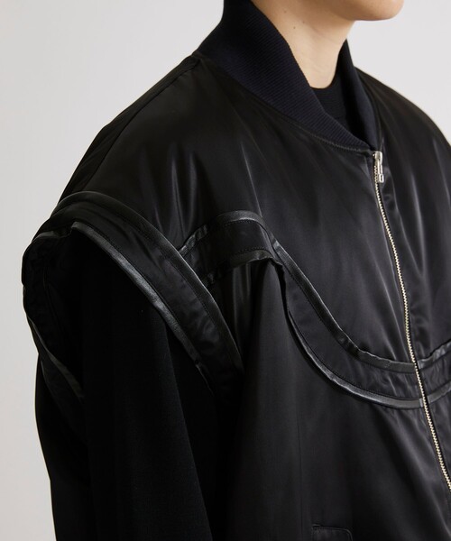 UNITED TOKYO（ユナイテッドトウキョウ）の「2wayウェーブブロッキングオーバーMAー1（MA-1・メンズ・ブラック/グレー・1/2）」の14枚目の写真