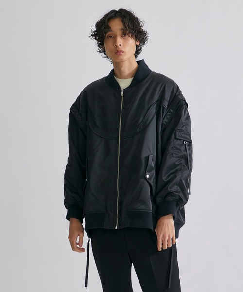 UNITED TOKYO（ユナイテッドトウキョウ）の「2wayウェーブブロッキングオーバーMAー1（MA-1・メンズ・ブラック/グレー・1/2）」の4枚目の写真