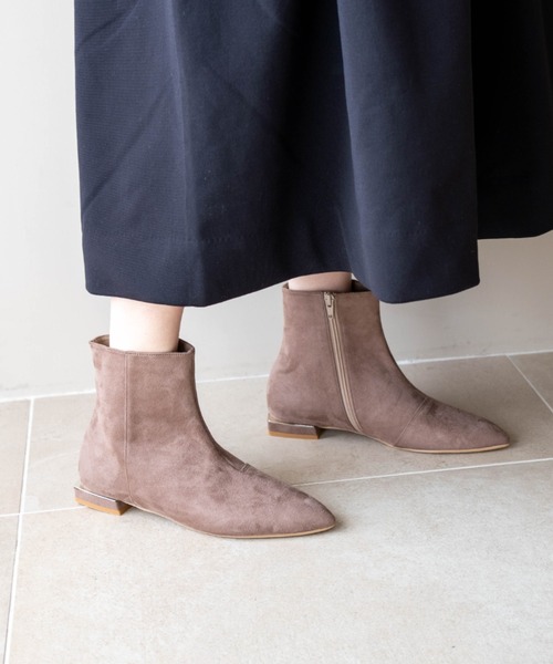 Launa lea（ラウナレア）の「ポインテッドトゥショートブーツ(0499)（ブーツ・レディース・ブラック/グレー系その他・S/M/L/LL）」の7枚目の写真