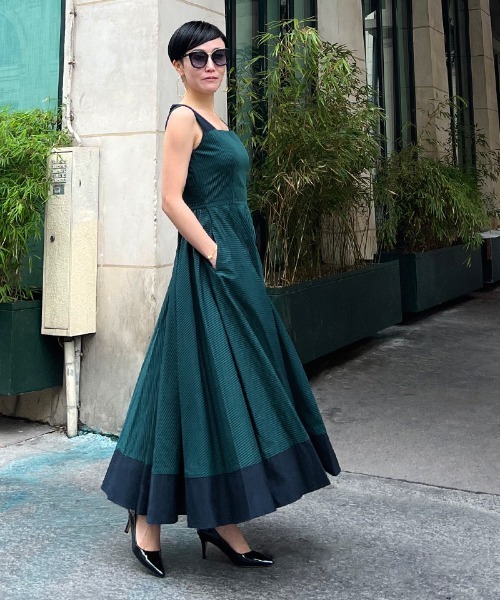 JENNE（ジェンヌ）の「配色ストライプフレアワンピース（ワンピース・レディース・ホワイト/グリーン・SMALL/MEDIUM/LARGE）」の4枚目の写真