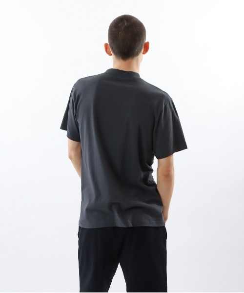 HANES（ヘインズ）の「【Hanes/ヘインズ】メンズ メンズ モックネックTシャツ（Tシャツ/カットソー・メンズ・ホワイト/ブラック/ダークグレー・SMALL/MEDIUM/LARGE/X-LARGE）」の21枚目の写真