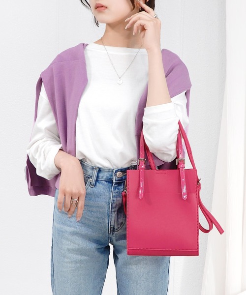 minia（ミニア）の「ベルテッドハンドルミニバッグ（トートバッグ・レディース・イエロー/ピンク/アイボリー/モカ・FREE）」の2枚目の写真