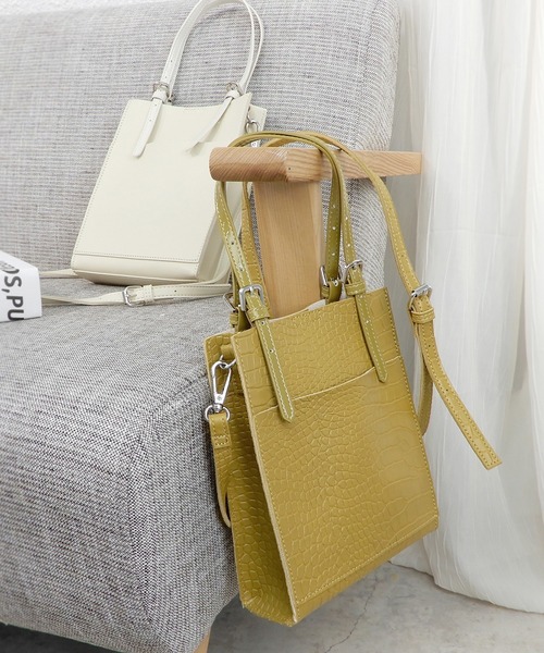 minia（ミニア）の「ベルテッドハンドルミニバッグ（トートバッグ・レディース・イエロー/ピンク/アイボリー/モカ・FREE）」の10枚目の写真