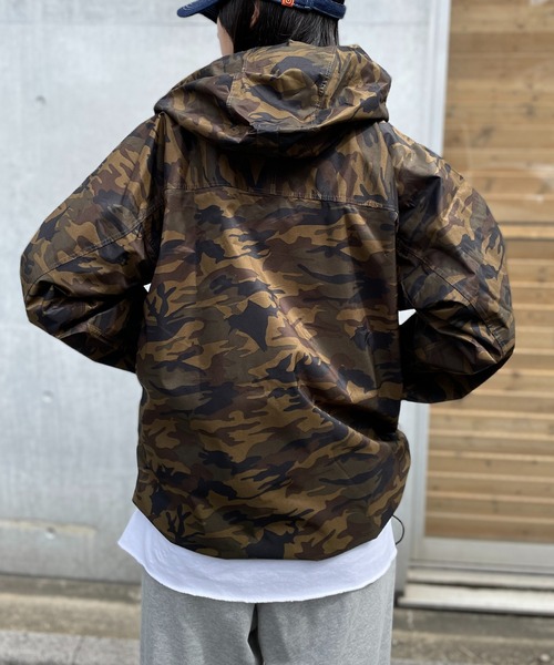 セール】【FORECAST】ウォータープルーフマウンテンパーカー