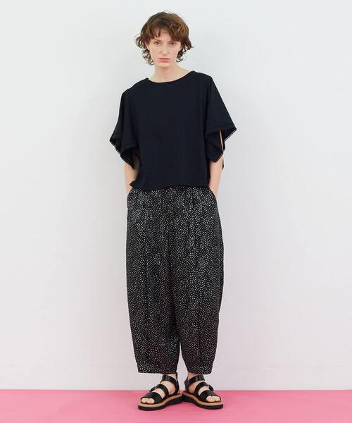 FRAPBOIS（フラボア）の「スクエアースリーブ カットソー（Tシャツ/カットソー・レディース・ブラック/ホワイト・1）」の6枚目の写真