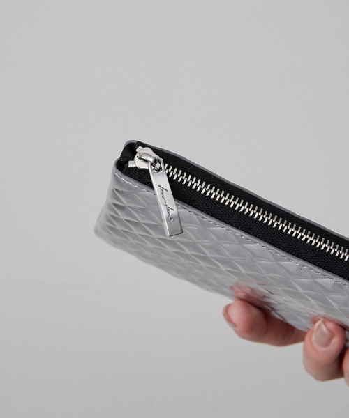 新品 日本製 Kawa-Kawa レザー 長財布 Pyramid 683 Kawa-Kawa（カワカワ）の「【kawa-kawa】NO1370 silver-pyramid L字長