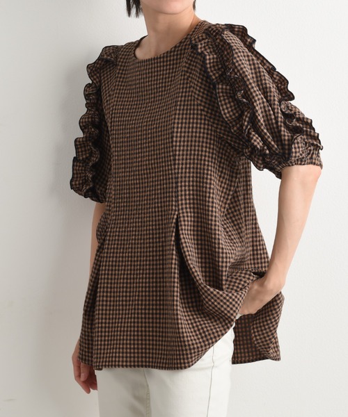 INTERPLANET（インタープラネット）の「ワッシャーギンガムチェックフリルボリューム袖プルオーバー（シャツ/ブラウス・レディース・ブラウン/ネイビー・FREE）」の16枚目の写真
