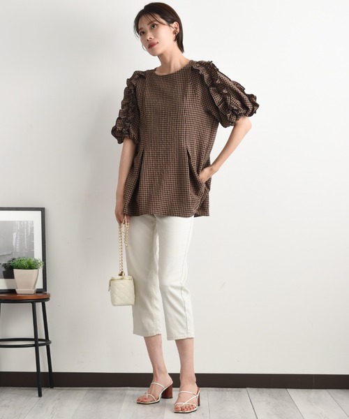 INTERPLANET（インタープラネット）の「ワッシャーギンガムチェックフリルボリューム袖プルオーバー（シャツ/ブラウス・レディース・ブラウン/ネイビー・FREE）」の10枚目の写真