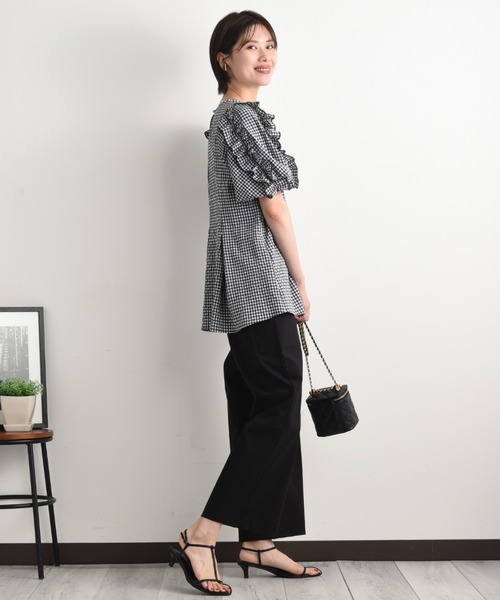 INTERPLANET（インタープラネット）の「ワッシャーギンガムチェックフリルボリューム袖プルオーバー（シャツ/ブラウス・レディース・ブラウン/ネイビー・FREE）」の8枚目の写真