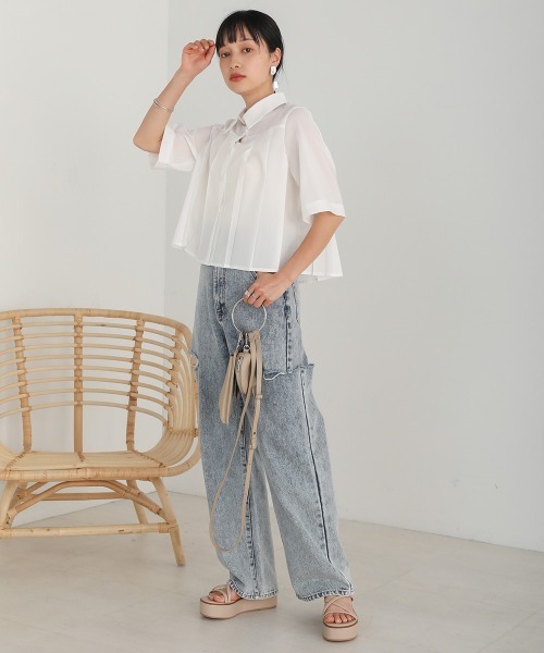 Bab(バブ)の「プリーツシャツブラウス(シャツ/ブラウス・レディース・サックスブルー/オフホワイト/グレイッシュベージュ・M)」の5枚目の写真