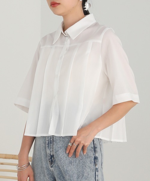 Bab(バブ)の「プリーツシャツブラウス(シャツ/ブラウス・レディース・サックスブルー/オフホワイト/グレイッシュベージュ・M)」の6枚目の写真