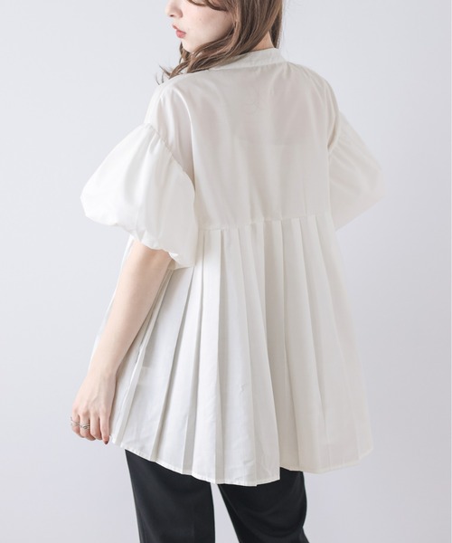 La-gemme(ラジェム)の「パフ袖プリーツ切替バンドカラーシャツ(シャツ/ブラウス・レディース・ベージュ/ピンク/ホワイト/ブラック・フリー)」の5枚目の写真