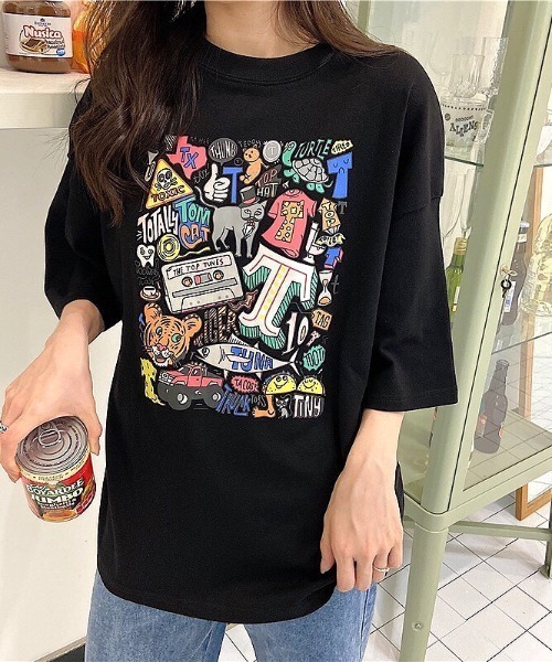 SHEENA（シーナ）の「グラフィックロゴBIGＴシャツ（Tシャツ/カットソー・レディース・ブラック/ホワイト/グリーン/オレンジ・M）」の2枚目の写真