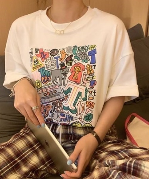 SHEENA（シーナ）の「グラフィックロゴBIGＴシャツ（Tシャツ/カットソー・レディース・ブラック/ホワイト/グリーン/オレンジ・M）」の12枚目の写真
