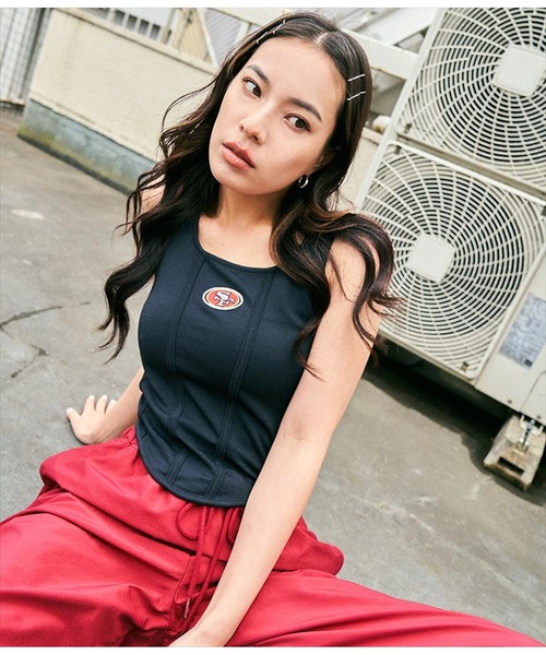 ANAP（アナップ）の「NFL×ANAPコルセットデザインタンクトップ（タンクトップ・レディース・ブラック/オフホワイト/モスグリーン・FREE）」の8枚目の写真