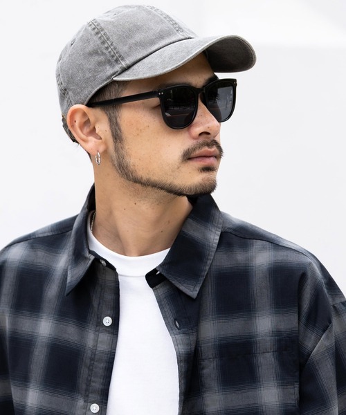 Rocky Monroe（ロッキーモンロー）の「ウェリントン型UVカット折りたたみサングラス（サングラス・メンズ・ピンク/ブラウン/イエロー/ブラック/ライトピンク・FREE）」の6枚目の写真