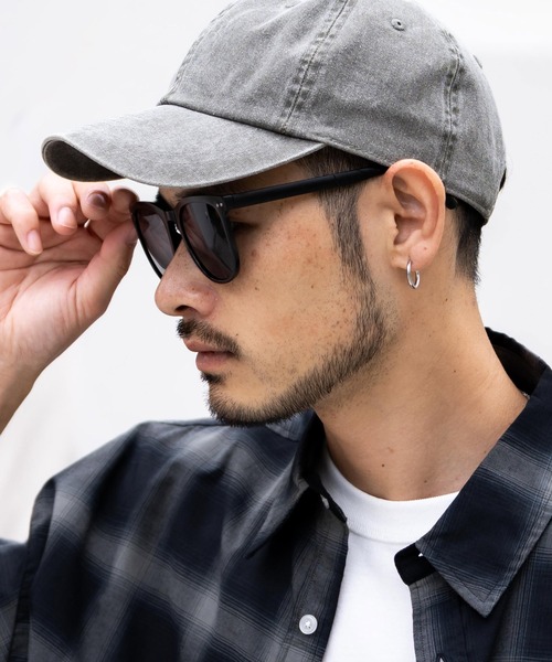 Rocky Monroe（ロッキーモンロー）の「ウェリントン型UVカット折りたたみサングラス（サングラス・メンズ・ピンク/ブラウン/イエロー/ブラック/ライトピンク・FREE）」の7枚目の写真