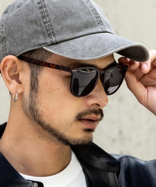 Rocky Monroe（ロッキーモンロー）の「ウェリントン型UVカット折りたたみサングラス（サングラス・メンズ・ピンク/ブラウン/イエロー/ブラック/ライトピンク・FREE）」の8枚目の写真