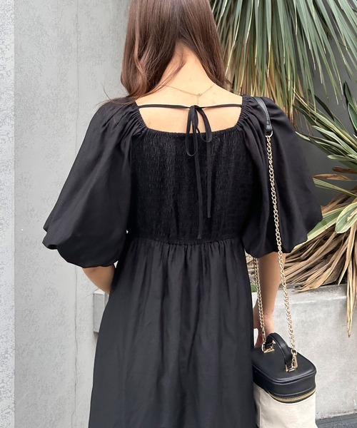 INGNI（イング）の「Backリボンスクエアネックバルーンスリーブ／ワンピース（ワンピース・レディース・ブラック/オフホワイト/ピンク・M）」の4枚目の写真