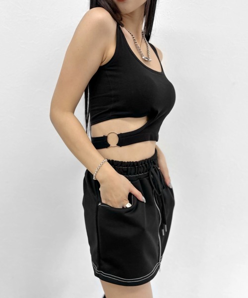 LVEU.(ラブユ.)の「Asymmetric ring design bra tank top / アシンメトリーリングデザインブラタンクトップ(タンクトップ・レディース・ブラック・FREE)」の6枚目の写真