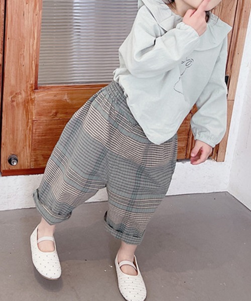 aimoha(アイモハ)の「aimoha-KIDS- 子供服ハイウェストチェック柄テーパードパンツ(チノパンツ・キッズ・レッド/グレー・120/90/100/80/130/110)」の17枚目の写真