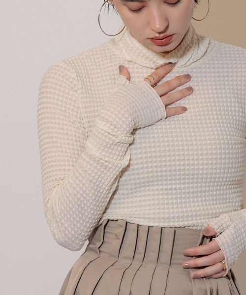 Limue（リミュ）の「メロウシャーリングトップス（Tシャツ/カットソー・レディース・チャコールグレー/アイボリー/ダークブルー・FREE）」の4枚目の写真