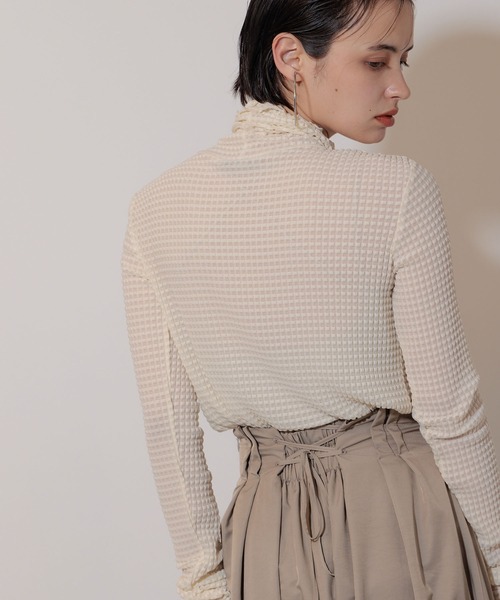 Limue（リミュ）の「メロウシャーリングトップス（Tシャツ/カットソー・レディース・チャコールグレー/アイボリー/ダークブルー・FREE）」の9枚目の写真