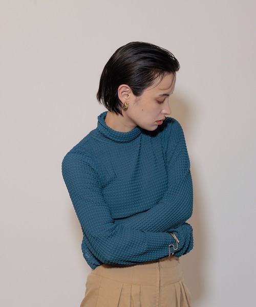 Limue（リミュ）の「メロウシャーリングトップス（Tシャツ/カットソー・レディース・チャコールグレー/アイボリー/ダークブルー・FREE）」の15枚目の写真