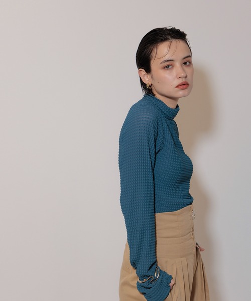 Limue（リミュ）の「メロウシャーリングトップス（Tシャツ/カットソー・レディース・チャコールグレー/アイボリー/ダークブルー・FREE）」の16枚目の写真