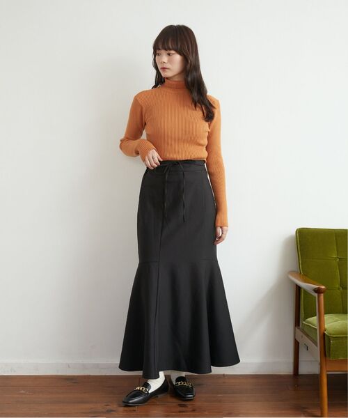 RETRO GIRL（レトロガール）の「リブタートルニット（ニット/セーター・レディース・ブラック/ブルー/オレンジ/ブラウン/ホワイト/グリーン・FREE）」の17枚目の写真