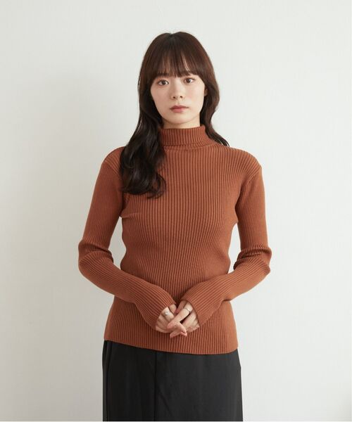 RETRO GIRL（レトロガール）の「リブタートルニット（ニット/セーター・レディース・ブラック/ブルー/オレンジ/ブラウン/ホワイト/グリーン・FREE）」の21枚目の写真