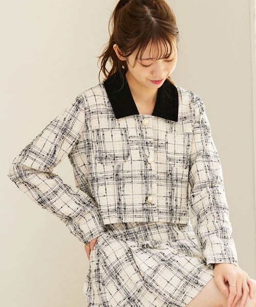 MAJESTIC LEGON(マジェスティックレゴン)の「twinkleショートジャケット(その他アウター・レディース・ホワイト系その他2/ブラック・MEDIUM)」の5枚目の写真