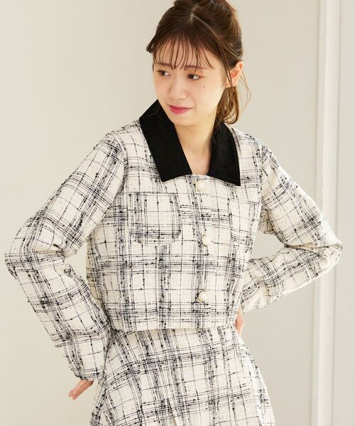MAJESTIC LEGON(マジェスティックレゴン)の「twinkleショートジャケット(その他アウター・レディース・ホワイト系その他2/ブラック・MEDIUM)」の6枚目の写真