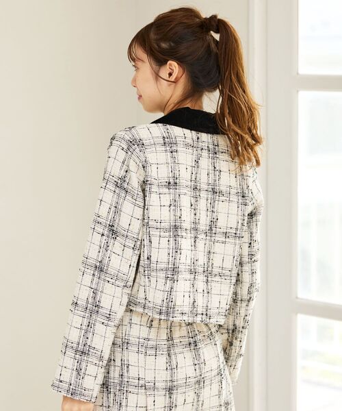 MAJESTIC LEGON(マジェスティックレゴン)の「twinkleショートジャケット(その他アウター・レディース・ホワイト系その他2/ブラック・MEDIUM)」の8枚目の写真