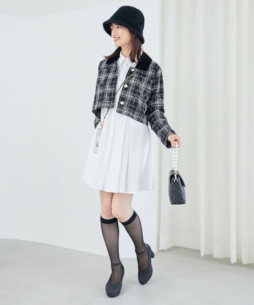 MAJESTIC LEGON(マジェスティックレゴン)の「twinkleショートジャケット(その他アウター・レディース・ホワイト系その他2/ブラック・MEDIUM)」の15枚目の写真
