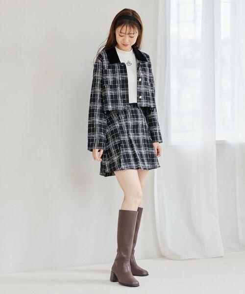 MAJESTIC LEGON(マジェスティックレゴン)の「twinkleショートジャケット(その他アウター・レディース・ホワイト系その他2/ブラック・MEDIUM)」の17枚目の写真