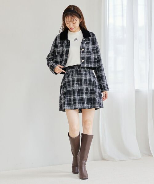 MAJESTIC LEGON(マジェスティックレゴン)の「twinkleショートジャケット(その他アウター・レディース・ホワイト系その他2/ブラック・MEDIUM)」の18枚目の写真