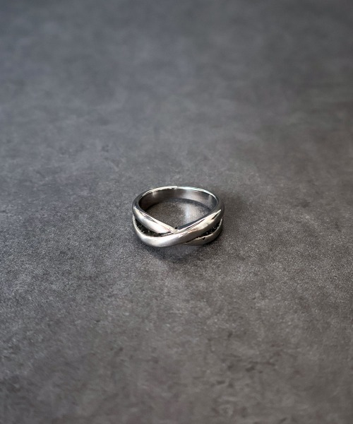 4INT.(フォイント)の「デザインリング / サージカルステンレス316L (金属アレルギー対応)(リング・メンズ・B/A・16号/18号)」の7枚目の写真