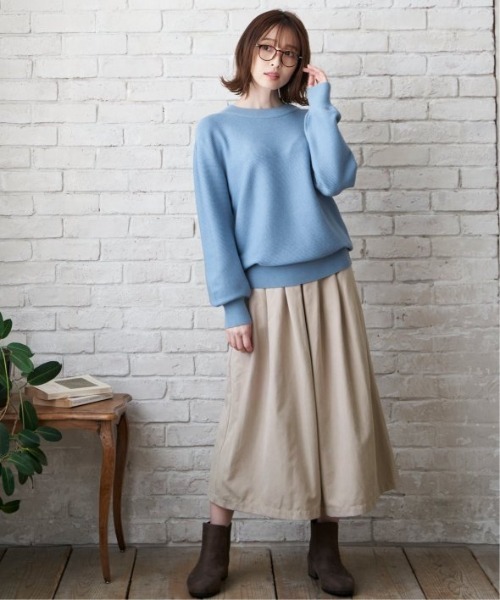 ikka(イッカ)の「ガータークルーネックプルオーバー(ニット/セーター・レディース・グリーン/オレンジ/ベージュ/ブルー/ブラック・S/M/L)」の8枚目の写真