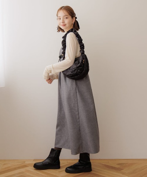 flower（フラワー）の「キルティングベロアバッグ（ショルダーバッグ・レディース・ブラック/ベージュ・FREE）」の12枚目の写真