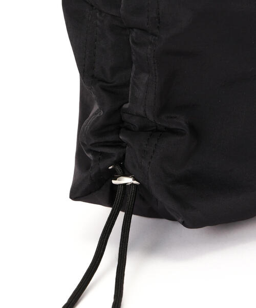 FREE'S MART(フリーズマート)の「サイドドローイングバッグ(ショルダーバッグ・レディース・ブラック/ホワイト・フリ-)」の7枚目の写真