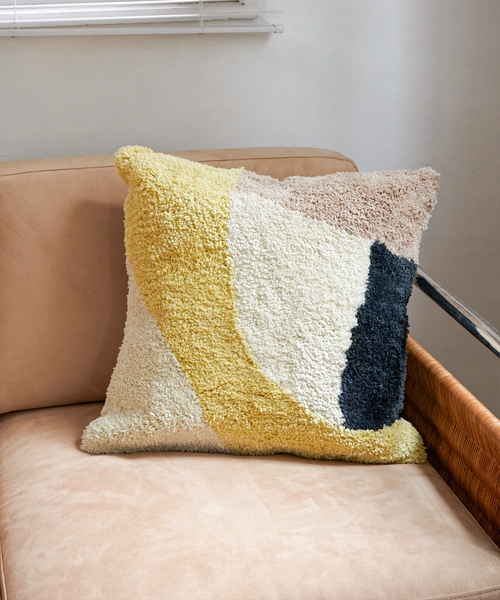 journal standard Furniture (ジャーナルスタンダードファニチャー)の「PICFAIR CUSHION ピクフェア クッションカバー 45cm(クッション/クッションカバー・レディース・ネイビー/イエロー・FREE)」の16枚目の写真