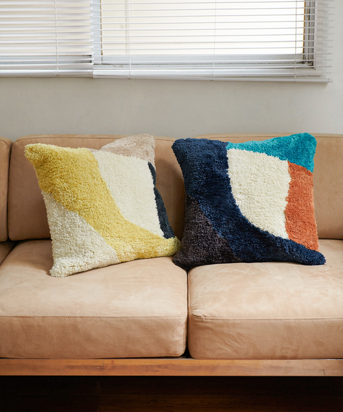 journal standard Furniture (ジャーナルスタンダードファニチャー)の「PICFAIR CUSHION ピクフェア クッションカバー 45cm(クッション/クッションカバー・レディース・ネイビー/イエロー・FREE)」の20枚目の写真