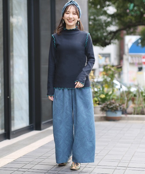 チチカカ（チチカカ）の「リブボトルネックＴシャツ（Tシャツ/カットソー・レディース・ブラック/イエロー/グリーン・FREE）」の8枚目の写真