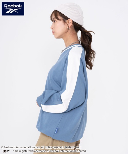 Reebok（リーボック）の「Reebok リーボック WEB限定 別注 ブランド ロゴ ワンポイント ライン ラグランスリーブ Vネック 裏毛 長袖 プルオーバー スウェット トレーナー（スウェット・メンズ・ブルー/ホワイト/ブラック・LL/M/L）」の11枚目の写真