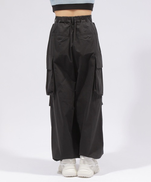 PAGEBOY（ページボーイ）の「ポケットデザインカーゴパンツ（カーゴパンツ・レディース・ホワイト/ブラック/カーキ・FREE）」の7枚目の写真