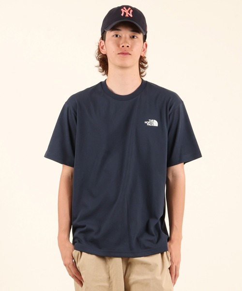 THE NORTH FACE(ザノースフェイス)の「THE NORTH FACE ザ・ノース・フェイス 半袖 Tシャツ ショートスリーブバンダナスクエアロゴティー NT32446(Tシャツ/カットソー・メンズ・ブラック/グレー/グレイッシュブルー/ホワイト/スモークグレー/ブラック×ブラック/ホワイト×ブラック/ネイビー/ダークパープル/グレー×サックスブルー・XL/L/M/S/XXL)」の19枚目の写真